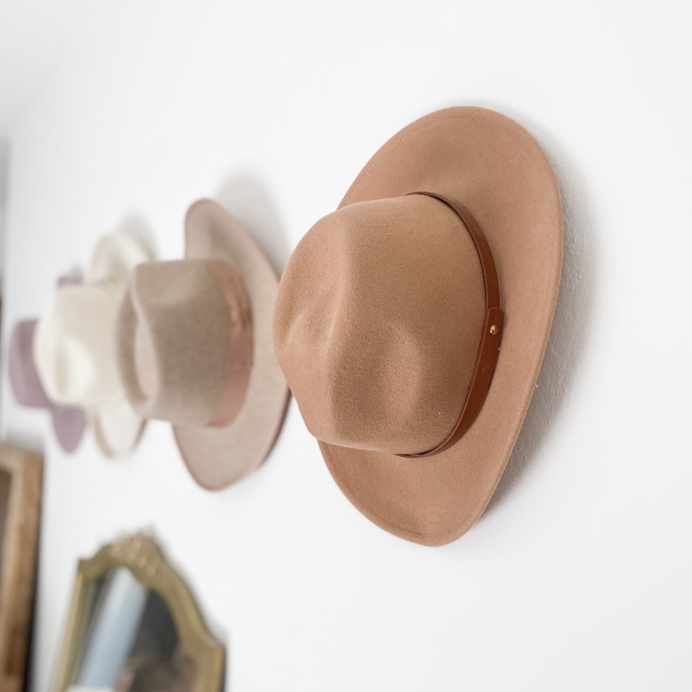 Faux Leather Trim Felt Panama Hat
MELROSE AND MARKET